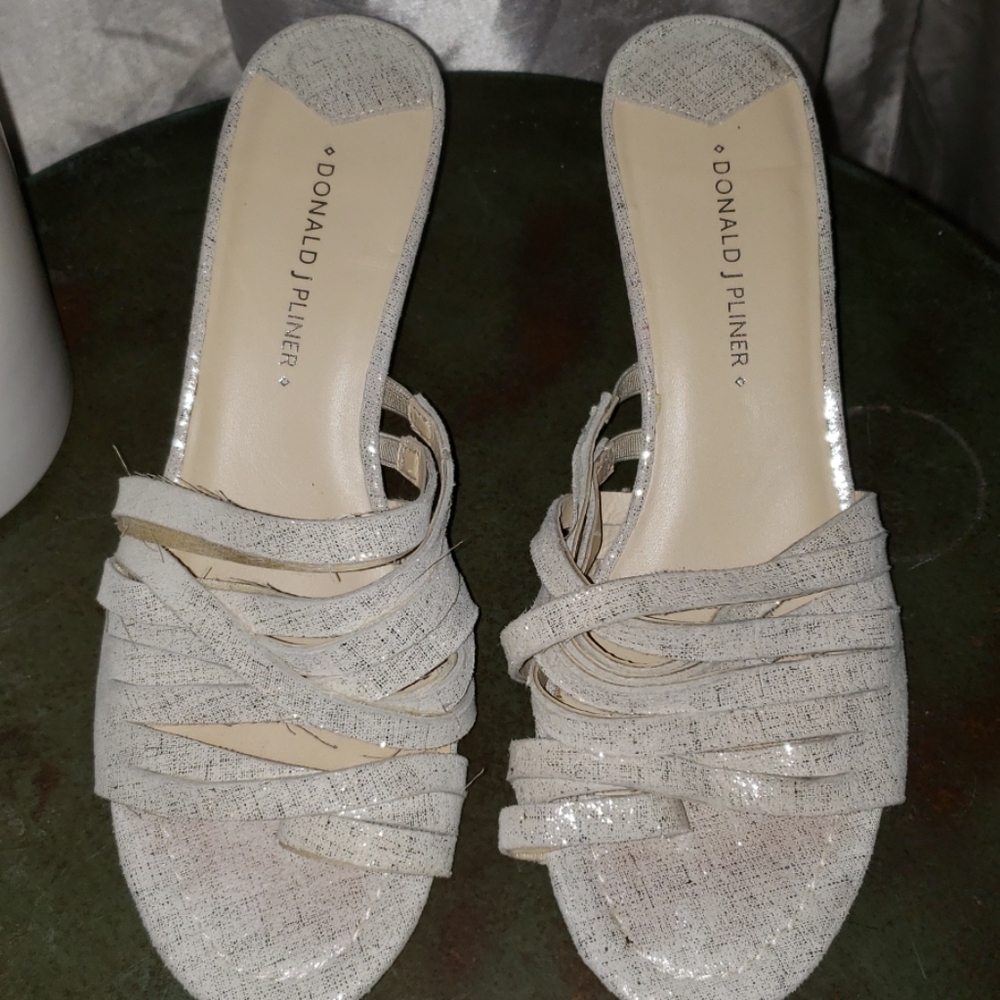 Donald j Pliner Sandals